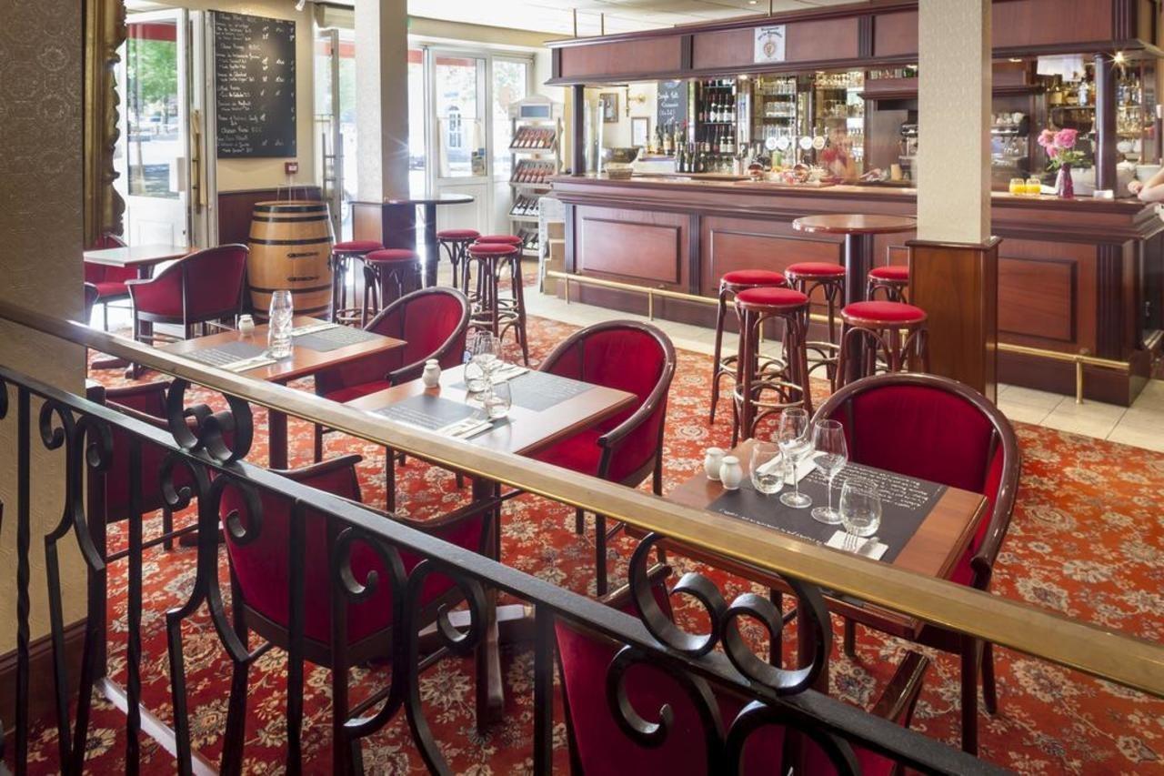 Brit Hotel Le Lion D'Or Chinon Eksteriør bilde