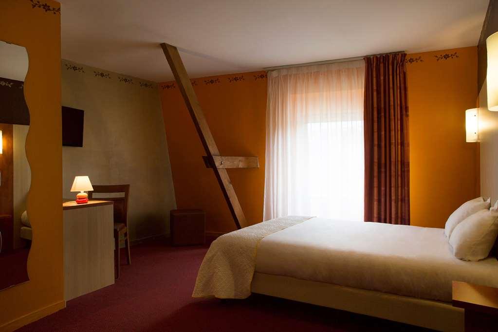Brit Hotel Le Lion D'Or Chinon Rom bilde