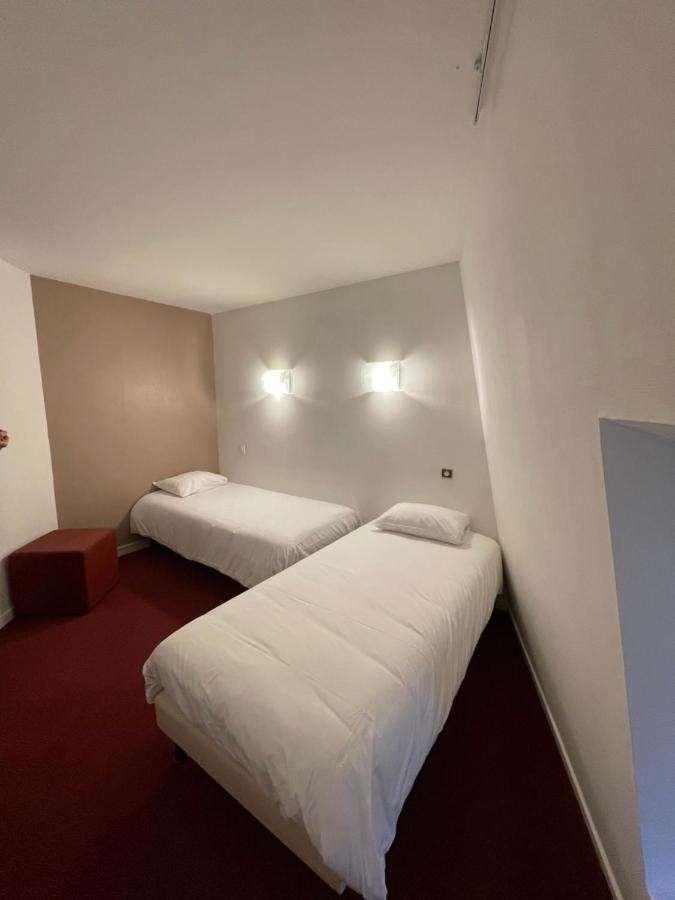 Brit Hotel Le Lion D'Or Chinon Rom bilde