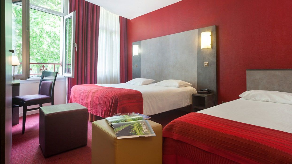 Brit Hotel Le Lion D'Or Chinon Eksteriør bilde