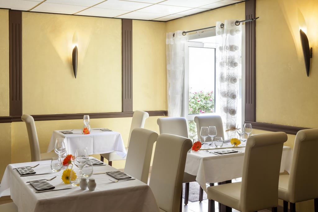 Brit Hotel Le Lion D'Or Chinon Eksteriør bilde